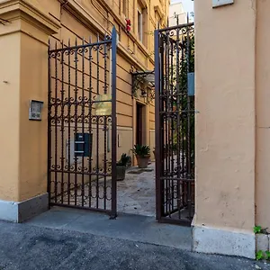 Apartment St. Peter Penthouse, Rome